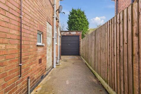 CAM04578G0-PR0032...