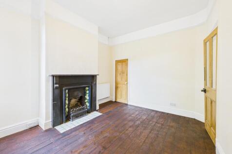 CAM04578G0-PR0027...