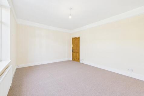 CAM04578G0-PR0027...