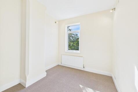 CAM04578G0-PR0027...