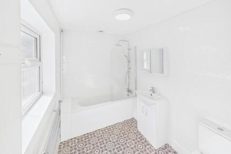 CAM04578G0-PR0025...