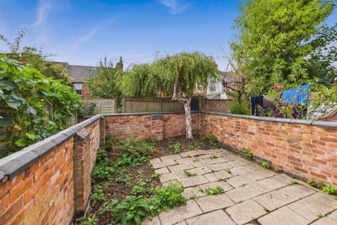 CAM04578G0-PR0025...