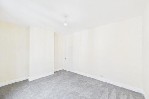 CAM04578G0-PR0025...