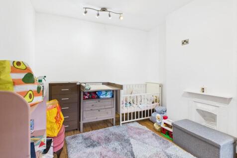 CAM04578G0-PR0028...