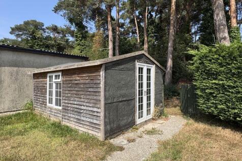 Summerhouse/Shed