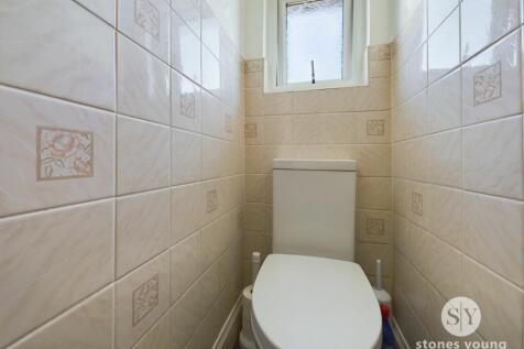 Wc 2