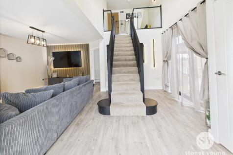 Lounge/Entrance