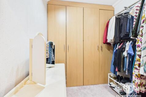 Walk In Wardrobe