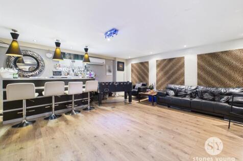 Entertainment Room
