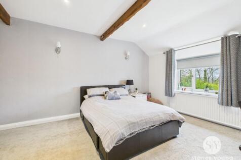 Bedroom Three (grey room)