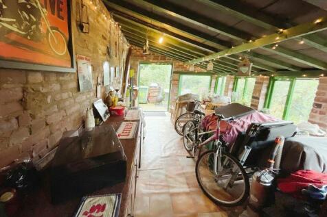 Outbuilding Internal