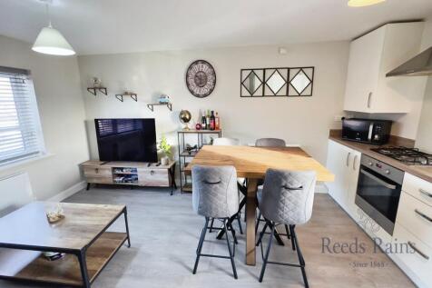 Lounge Kitchen
