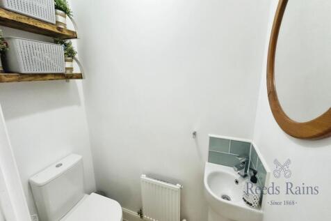 Cloakroom Wc