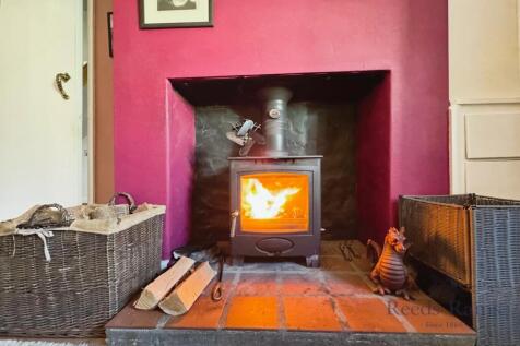 Snug Fire