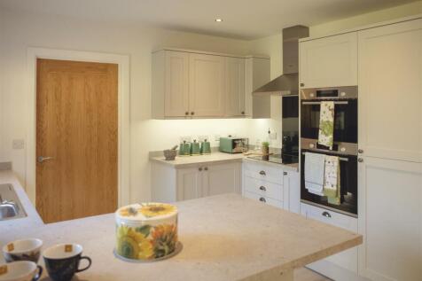 OPEN PLAN LIVING KITCHEN