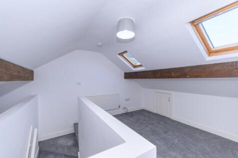ATTIC ROOM