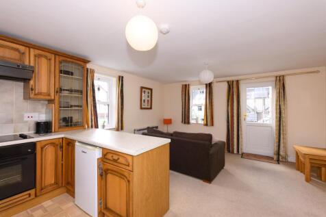 OPEN PLAN LOUNGE/KITCHEN/DINER