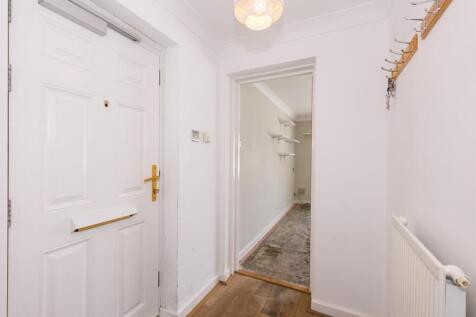 ENTRANCE LOBBY