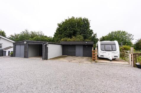 STABLES AND PADDOCK