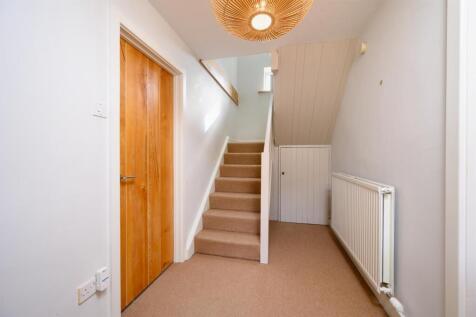 INNER HALLWAY