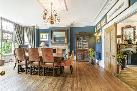 1Hermitage-Img-13