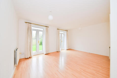 3Courtlands_Img-1...