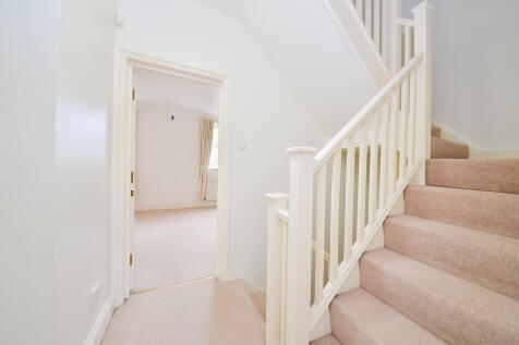 3Courtlands_Img-1...