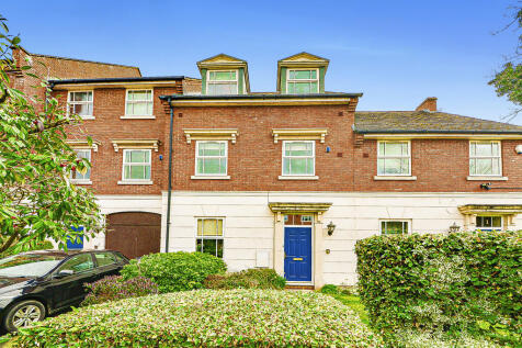 3Courtlands_Img-0...