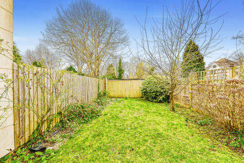 3Courtlands_Img-0...