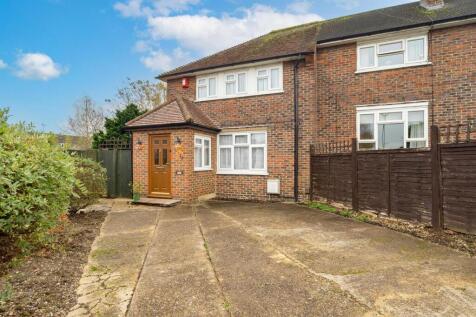 001-124 Ashley Drive.jpg