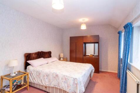 009-124 Ashley Drive.jpg