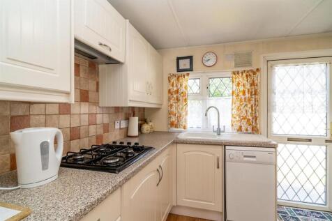 Kitchen;