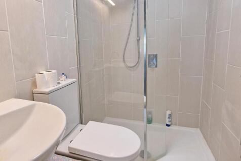 Annex Shower Room