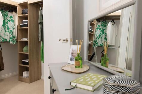 Walkin-wardrobe-1920x1080.jpg