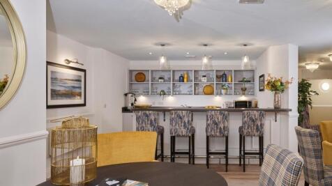 252267-31_clementine_lodge.jpg