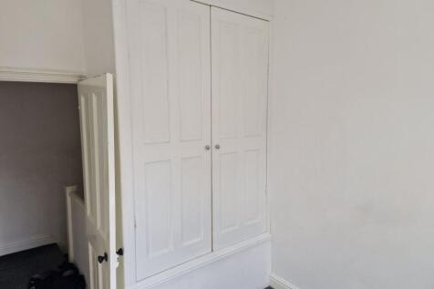 40 Mitre (12)