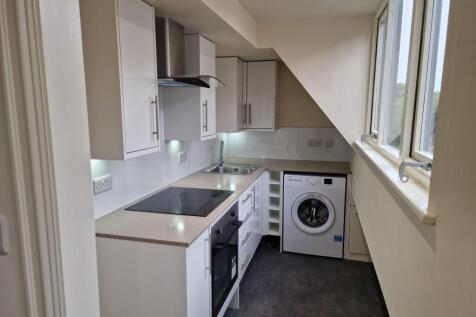 5 Ellerslie 2