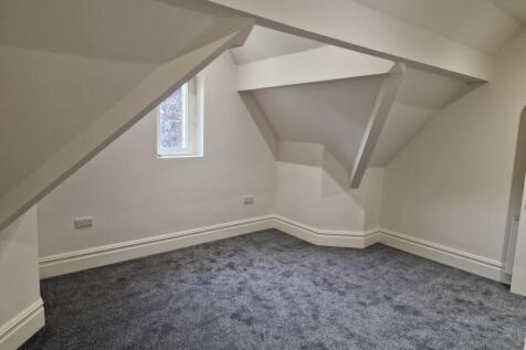 4 Ellerslie 9