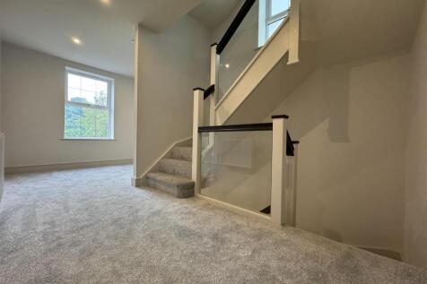 UPPER HALLWAY