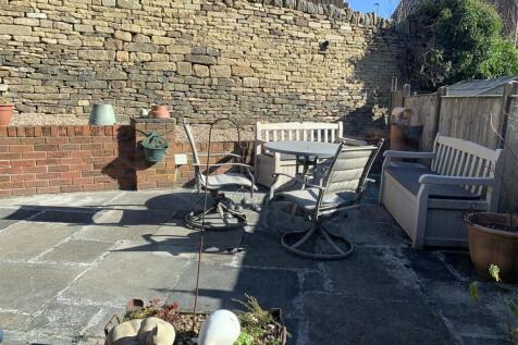 Rear sitting area