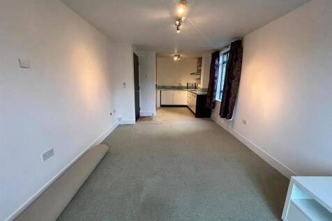 LIVING ROOM TO KITCHEN