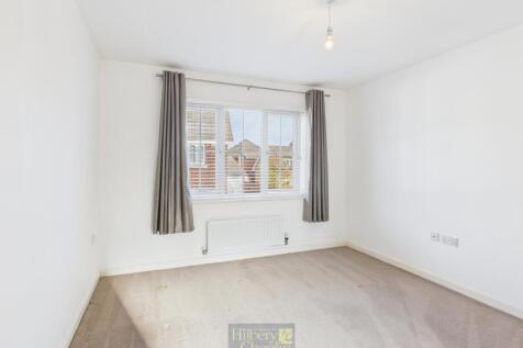 CAM02942G0-PR0263-STILL010