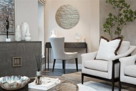 Show Apartment