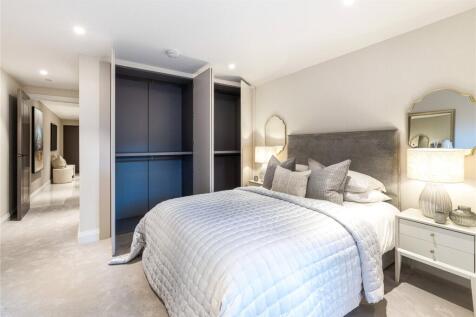 Show Apartment