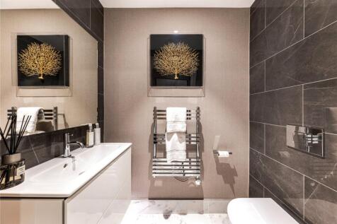 Show Apartment