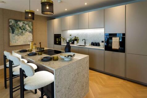 Show Apartment