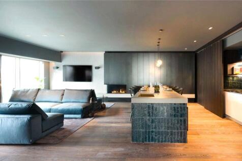 Private Suite