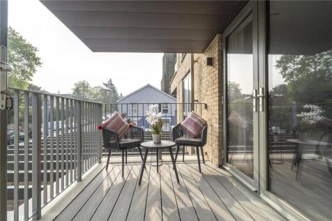 Show Apt Balcony