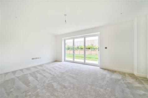3 Acorn Living Room