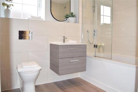 Hever Bathroom
